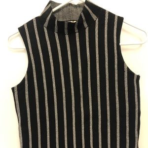 Moth brand by Anthropologie mock neck top